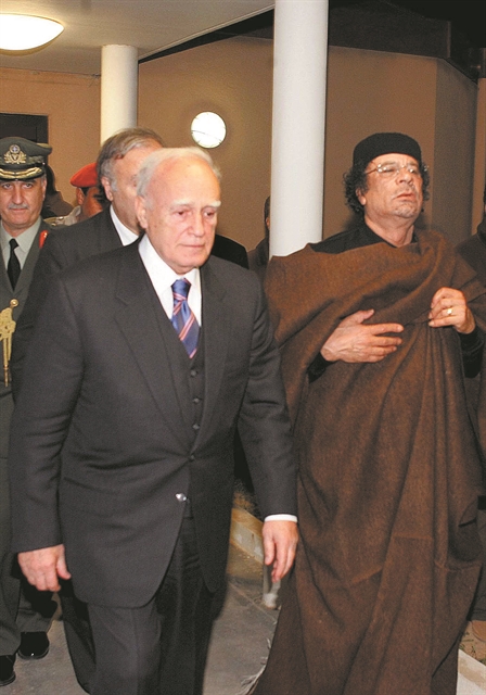 Η δεύτερη επίσκεψη στη Λιβύη και η επεισοδιακή συνάντηση με τον Καντάφι