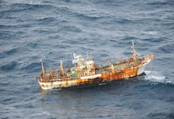 Πλοίο-φάντασμα του ιαπωνικού τσουνάμι εμφανίστηκε ανοιχτά του Καναδά