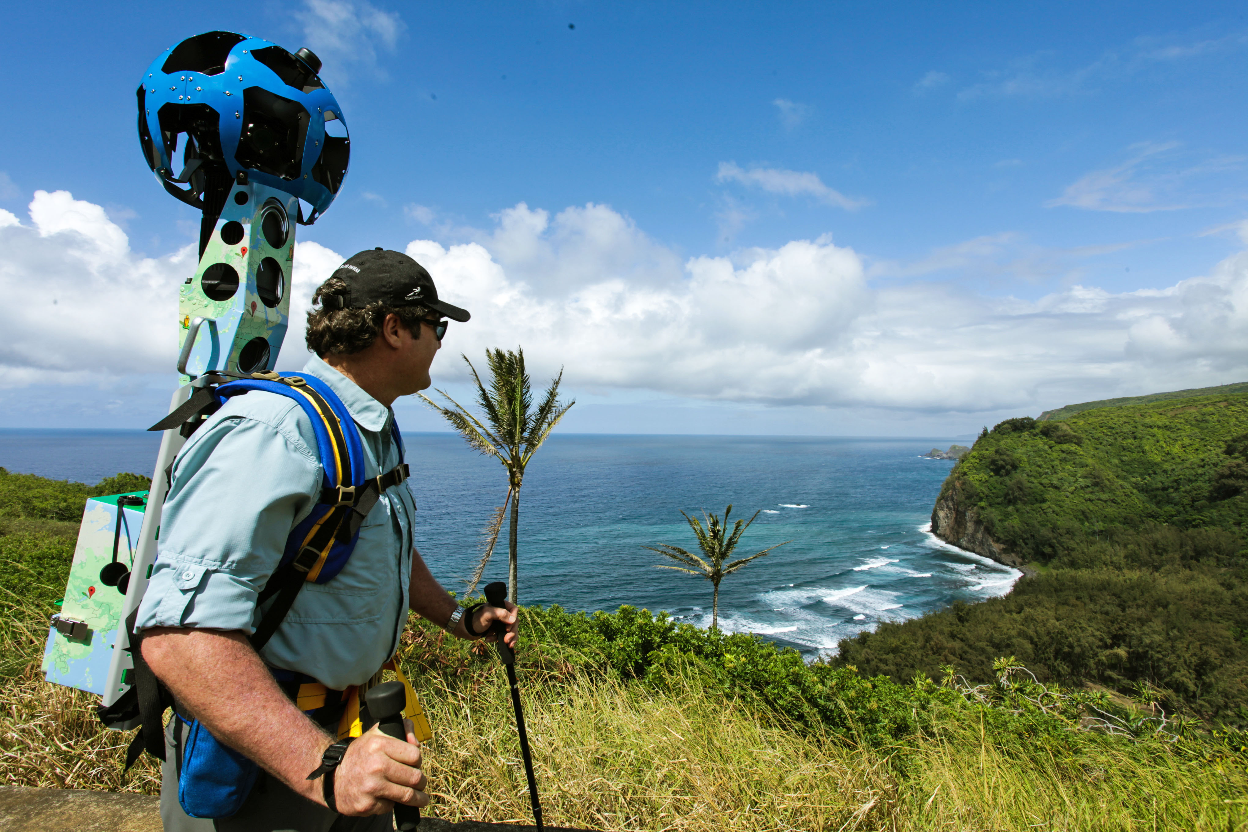 Фото автоматически. Турист с камерой. Рюкзак Google Street view. Street view Trekker. Турист мап.