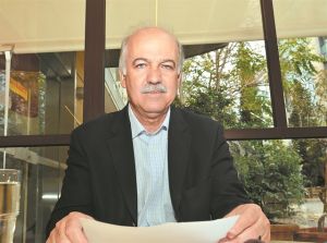 «Απαλλαγή από την παρακμιακή διακυβέρνηση»