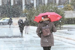 Χιόνια στο κέντρο της Αθήνας… πάλι