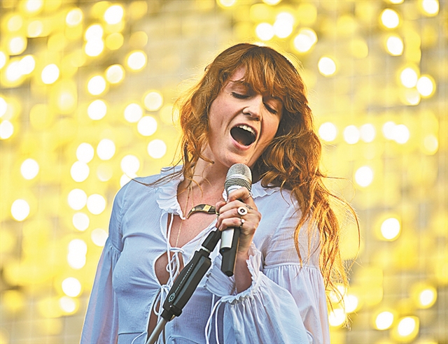 Florence and the Machine, Τζον Κλιζ, Ερικ Μπάρτον στο Ηρώδειο