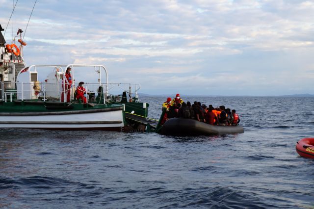 Αλεξανδρούπολη: Συνελήφθησαν 38 μετανάστες σε φουσκωτό σκάφος