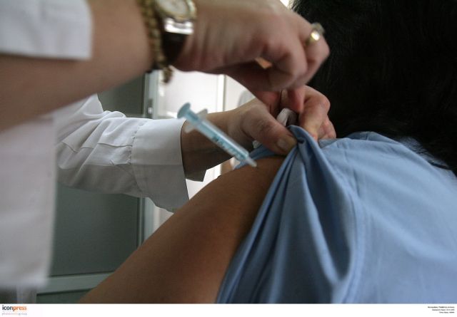Εμβολιάζουν όσους ήρθαν σε επαφή με τους μετανάστες που είχαν ηπατίτιδα