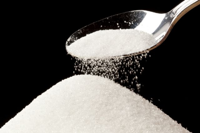 Φόρο στη ζάχαρη βάζει η Βρετανία για να καταπολεμήσει την παχυσαρκία
