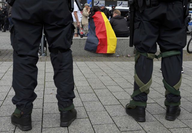 Spiegel: Οι δράστες επιθέσεων στη Γερμανία καθοδηγούνταν από τζιχαντιστές