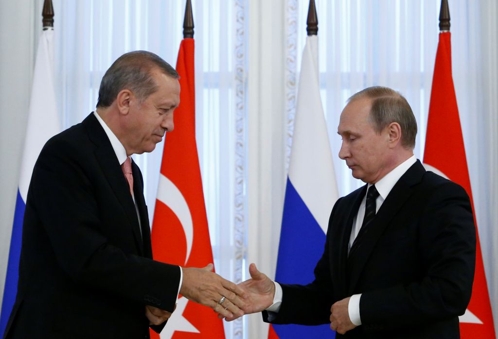 Πούτιν: «Βήμα-βήμα» η άρση των κυρώσεων κατά της Τουρκίας