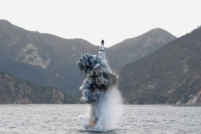 Βαλλιστικούς πυραύλους εκτόξευσε η Βόρεια Κορέα