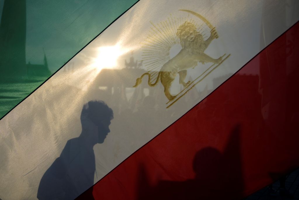 Δύο ιδιωτικές ιρανικές τράπεζες θα ανοίξουν υποκαταστήματα στη Γερμανία