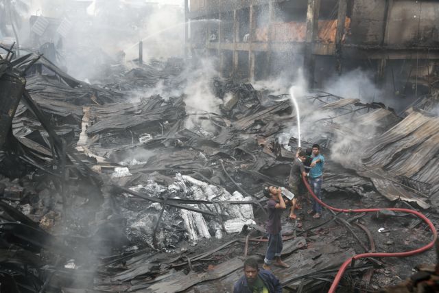 Μπανγκλαντές: Στους 31 οι νεκροί από την πυρκαγιά σε εργοστάσιο κοντά στη Ντάκα