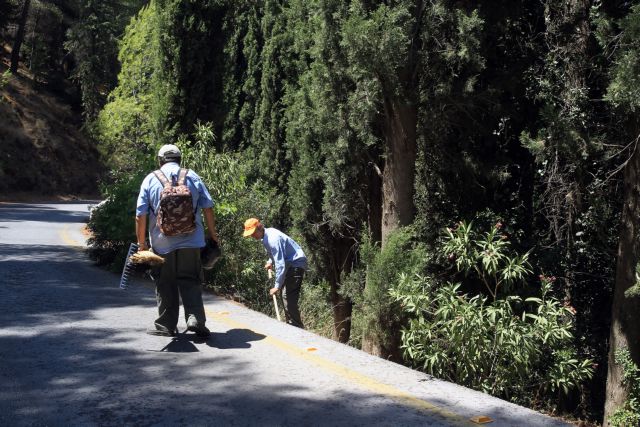 Εργα πυρασφάλειας και αναδάσωσης για την προστασία του Υμηττού