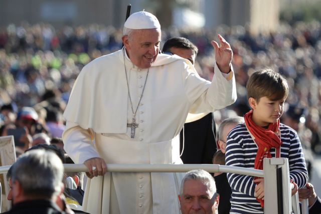 Αμεση κατάπαυση του πυρός για τη Συρία ζητά ο Πάπας Φραγκίσκος