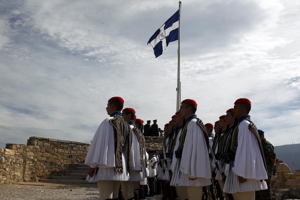 Ακρόπολη: 72 χρόνια από την απελευθέρωση της Αθήνας από τα γερμανικά στρατεύματα