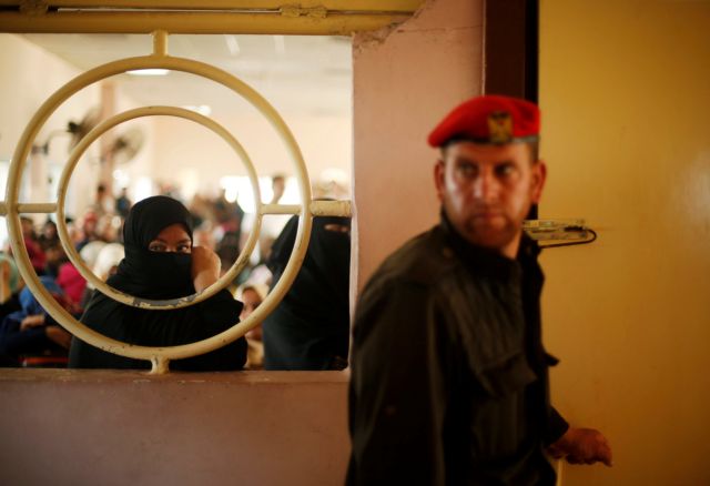 Πληροφορίες για 100 νεκρούς στο Β. Σινά από αιγυπτιακά πυρά