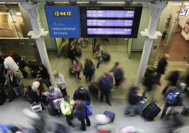 Σχέδιο Βρυξελλών για online έλεγχο ταξιδιωτών που δεν χρειάζονται βίζα