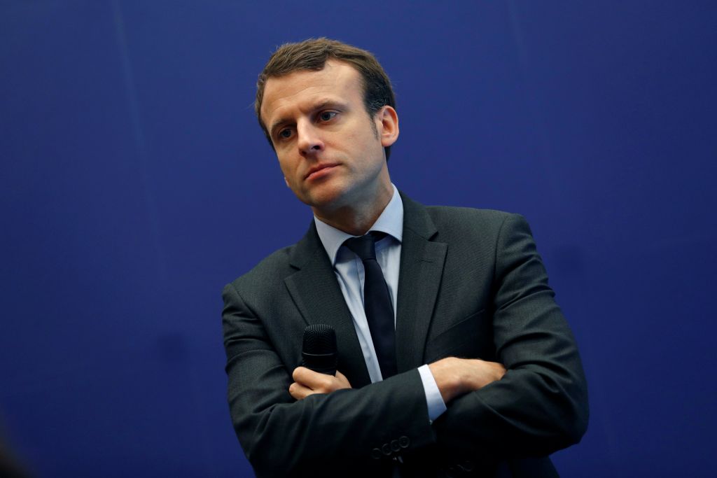 Υποψήφιος για τις προεδρικές εκλογές της Γαλλίας ο Εμμανουέλ Μακρόν