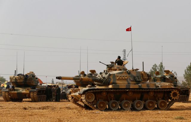 Ενισχύονται τα τουρκικά στρατεύματα στα σύνορα με το Ιράκ