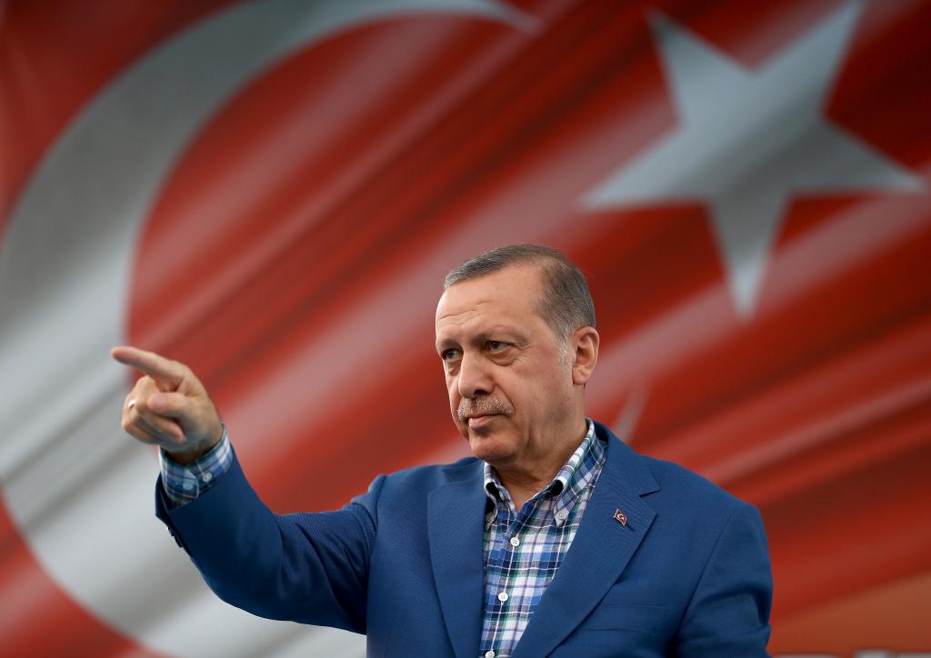 Ερντογάν: Από το ένα αυτί μπαίνει από το άλλο βγαίνει αν με αποκαλούν δικτάτορα
