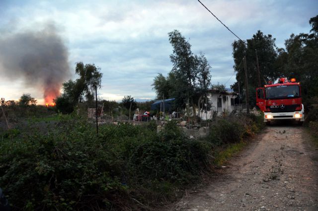 Σε εξέλιξη πυρκαγιά στην Κάρυστο