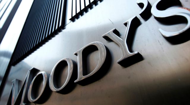 Moody’s: Αναβάθμιση των προοπτικών των ελληνικών τραπεζών
