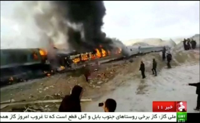 Ιράν: Σύγκρουση επιβατικών τρένων με 36 νεκρούς