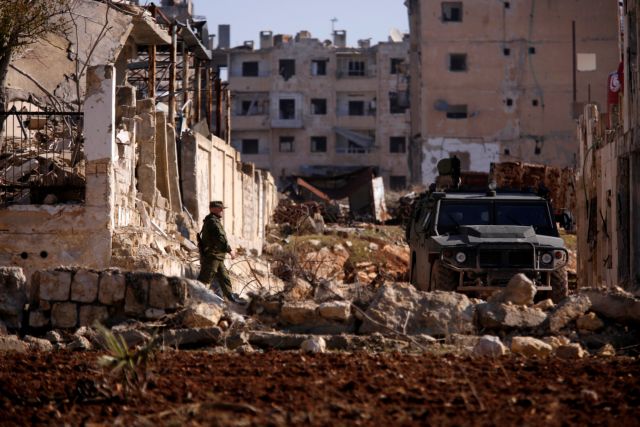 Στους 73 οι νεκροί στην Ιντλίμπ από συριακές και ρωσικές αεροπορικές επιδρομές