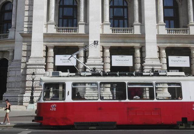 Κλέφτης στη Βιέννη πήρε ολόκληρο τραμ και έφυγε