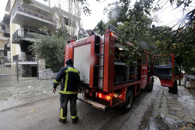 Πανικός από πυρκαγιά σε διαμέρισμα στη Θεσσαλονίκη