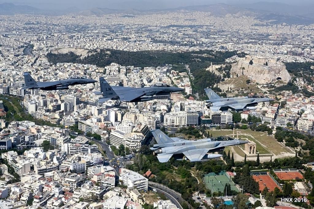 Μαχητικά την Πέμπτη πάνω από την Αθήνα