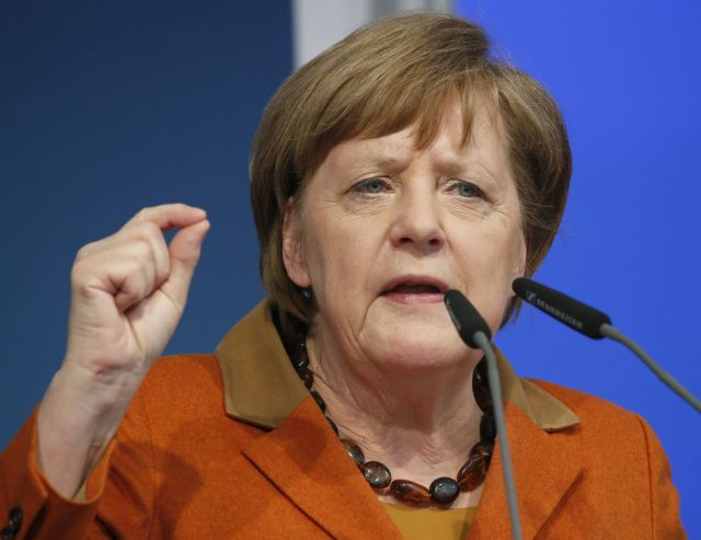 Γερμανία: Το SPD κερδίζει κι άλλο έδαφος και πλησιάζει τους Χριστιανοδημοκράτες της Μέρκελ