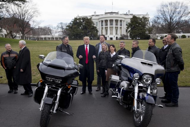 Η ισχυροποίηση του δολαρίου πλήττει τη Harley Davidson