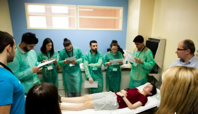 Θεσσαλονίκη: Φοιτητές Ιατρικής του ΑΠΘ «σκηνοθετούν» σενάρια επειγόντων περιστατικών