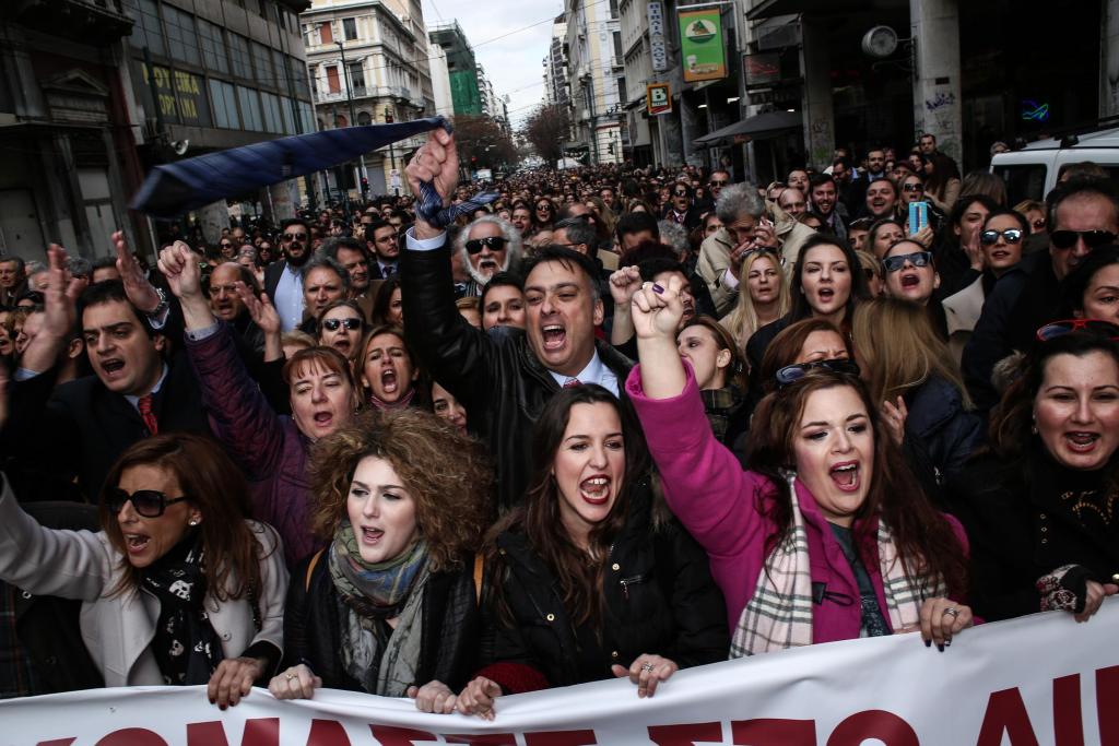 Ρεσιτάλ παραπληροφόρησης για το νέο χαράτσι στις εισφορές