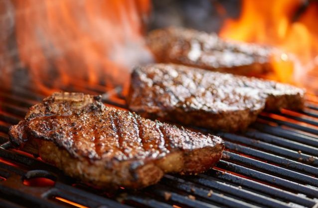 Το πολύ κρέας αυξάνει τον κίνδυνο θανάτου από εννέα ασθένειες