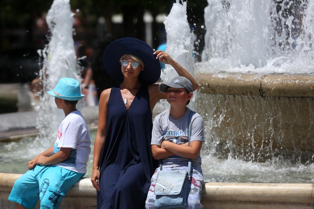 Ασφυκτικό κοκτέιλ η ζέστη και το όζον