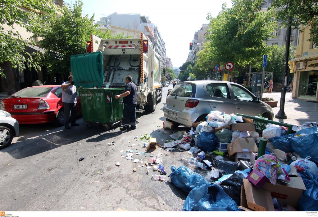 Πέθανε στο απορριμματοφόρο 60χρονη εργαζόμενη μητέρα τεσσάρων παιδιών