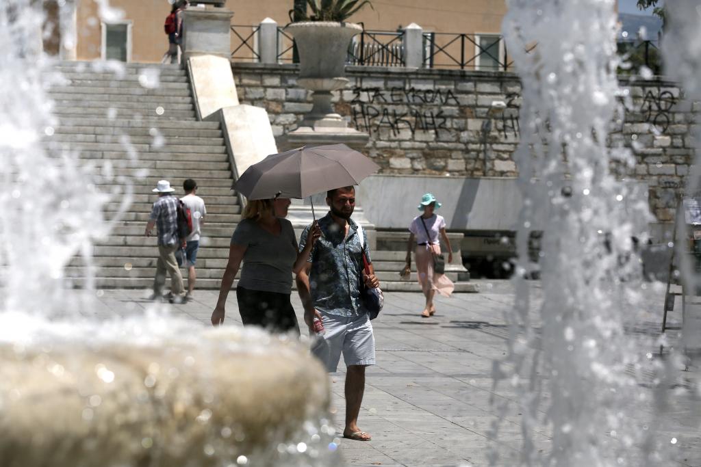 Στο κόκκινο ο υδράργυρος και την Κυριακή