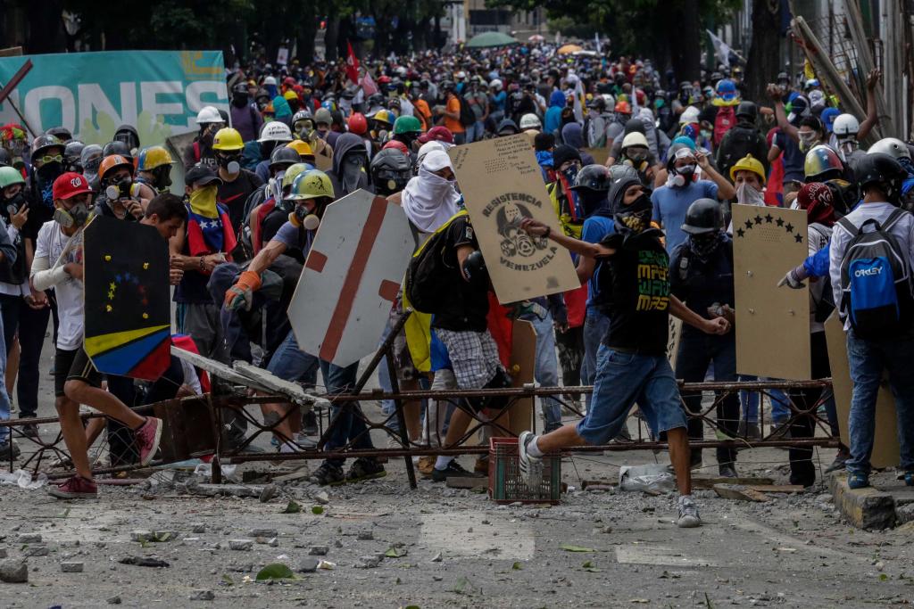 Βενεζουέλα: Σε νέα γενική απεργία καλεί η αντιπολίτευση, ο Μαδούρο επιμένει