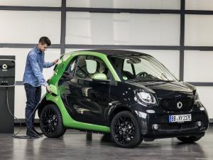 Στην ελληνική αγορά τα ηλεκτρικά Smart fortwo &forfour ed