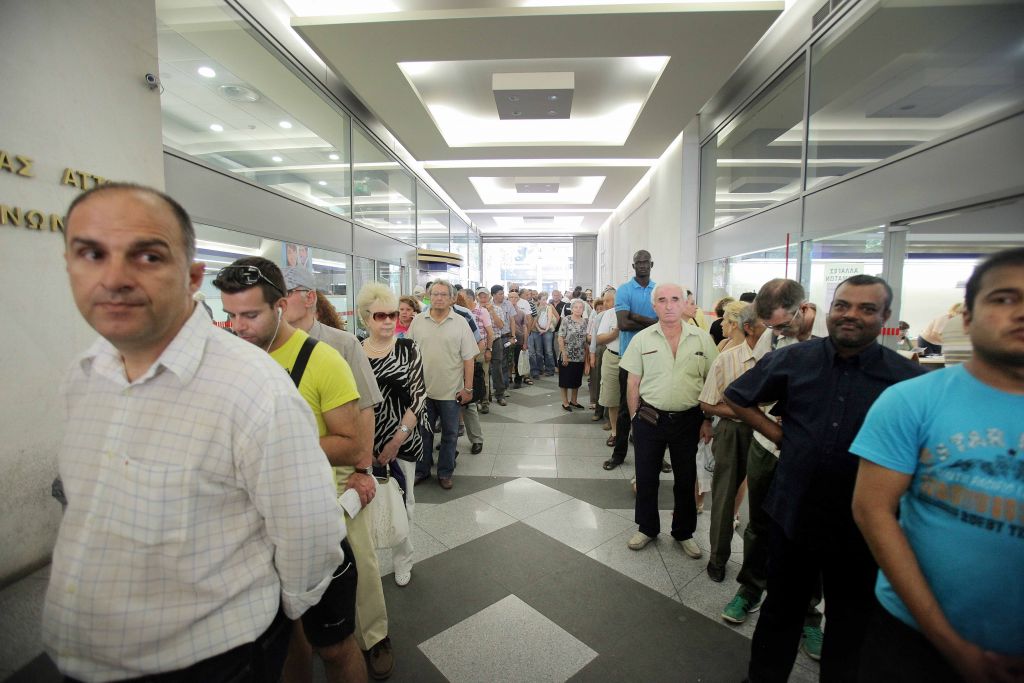 Τελευταία μέρα για πληρωμή α’ δόσης ΕΝΦΙΑ και β’ δόσης φόρου η Παρασκευή