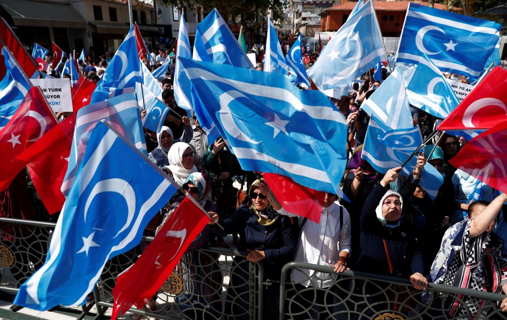 Αναστολή του κουρδικού δημοψηφίσματος ζήτησε ο πρωθυπουργός του Ιράκ