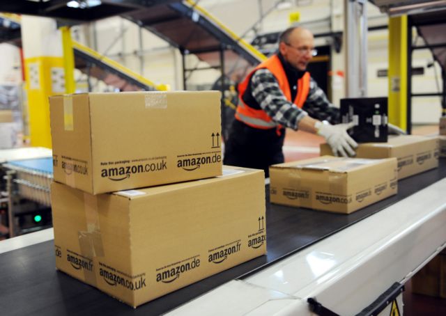 Η Amazon θα πάρει 120.000 εργαζομένους τα Χριστούγεννα