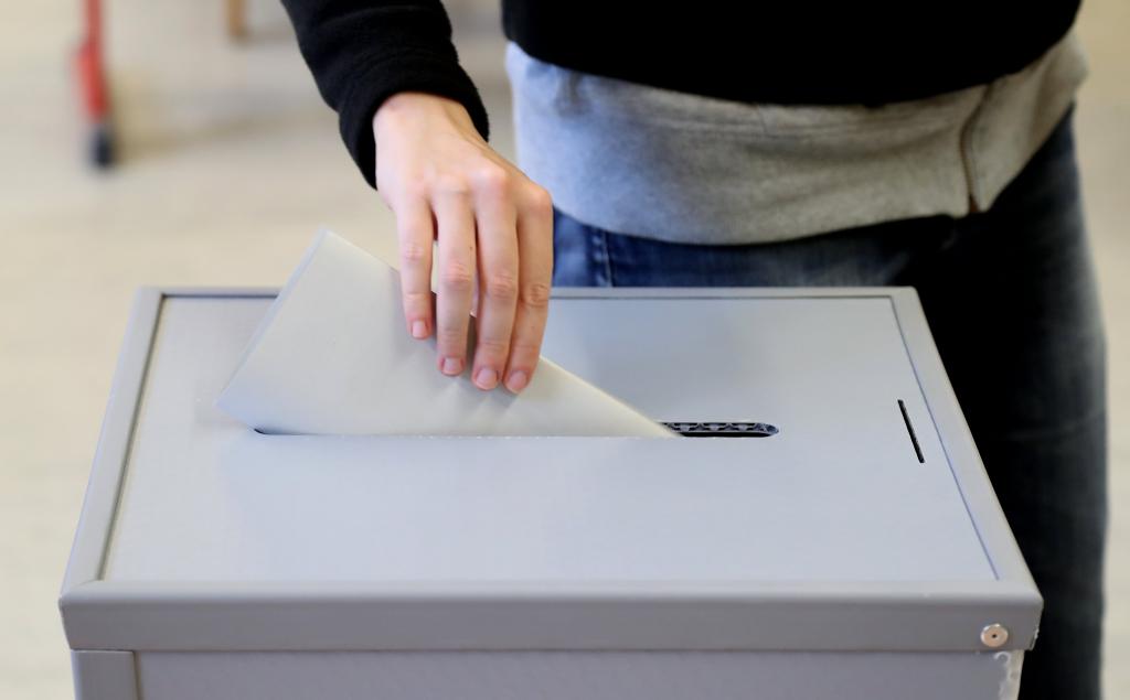 DW: Εκλογές βαρόμετρο στην Κάτω Σαξονία