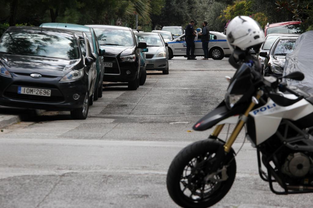 Στα Εξάρχεια το δεύτερο κρησφύγετο του 29χρονου που έστειλε τα τρομοδέματα