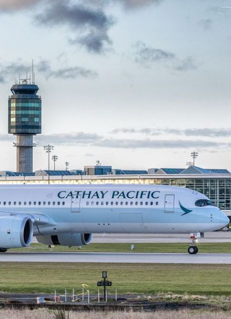 Η Qatar Airways μέτοχος στην Cathay Pacific του Χονγκ Κονγκ