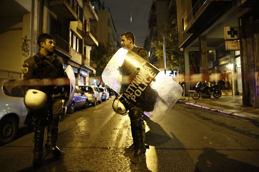 Συνελήφθη 35χρονος που προσπάθησε να παρασύρει αστυνομικό των ΜΑΤ