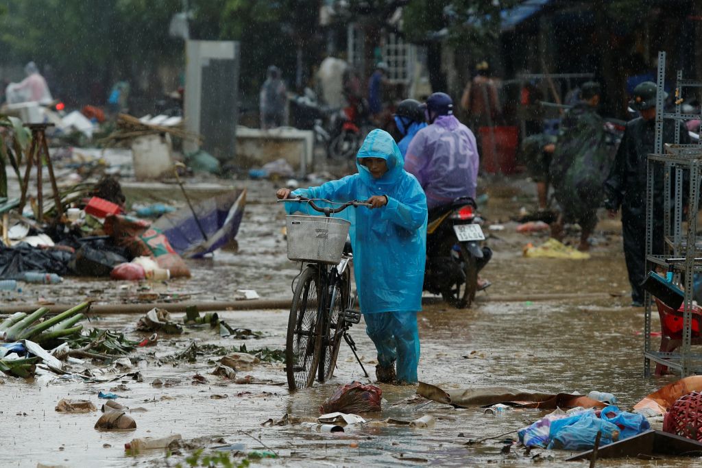 Βιετνάμ: 106 νεκροί από τον τυφώνα Ντάμρεϊ