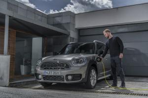 Mini: Με πλειάδα μοντέλων στην Αυτοκίνηση