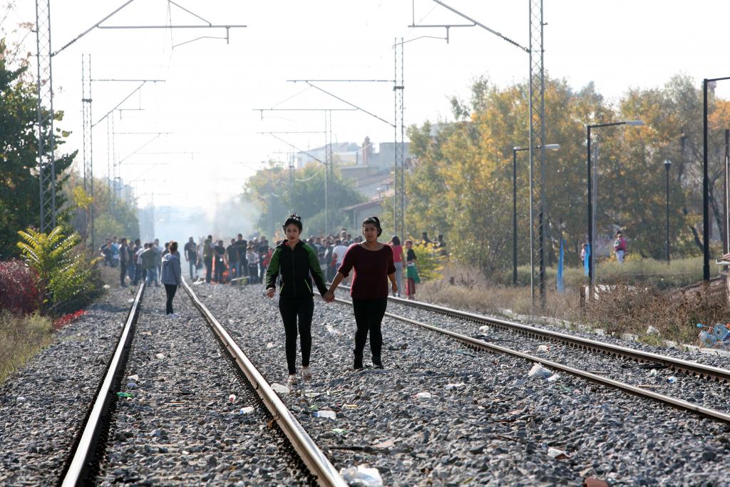 Συμβολική κατάληψη των γραμμών του ΟΣΕ στη Λάρισα