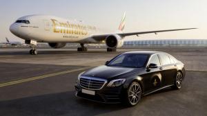 H Mercedes-Benz S-Class δίνει τα φώτα της στην Boeing!